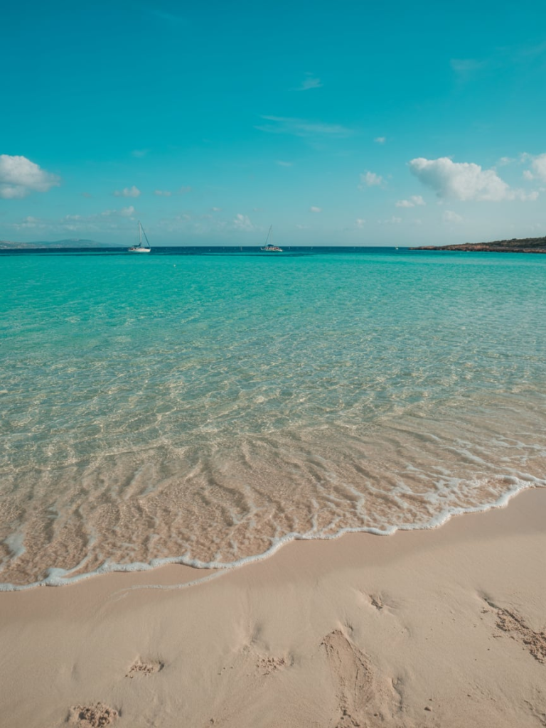 7 Best Beaches in Spain You’ve Got to See to Believe